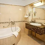 Hotel Szidonia Castle