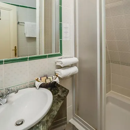 Szidonia Castle Hotel 4*