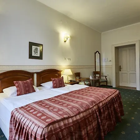 Szálloda Szidónia Castle 4*