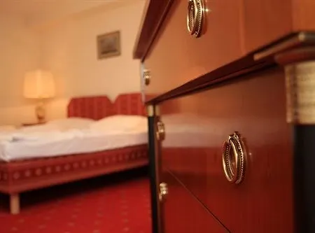 Szidónia Castle 4*