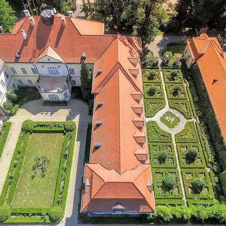 Szidónia Castle Hotel 4*