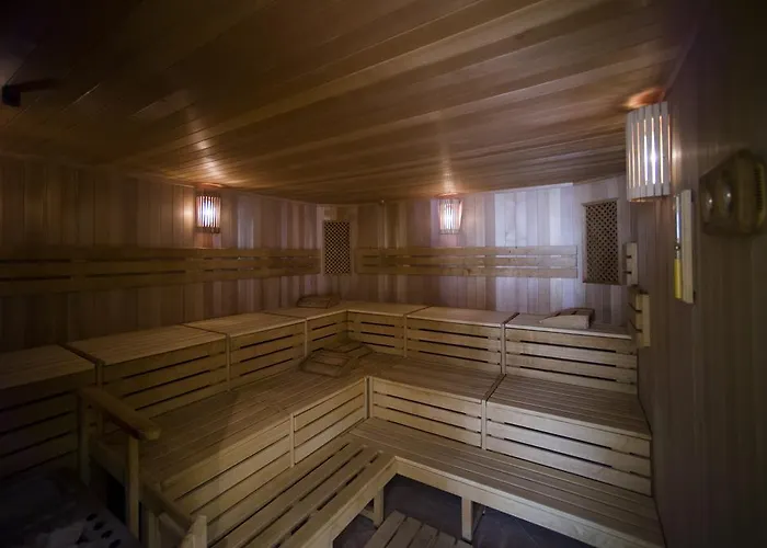 Szidonia Castle מלון