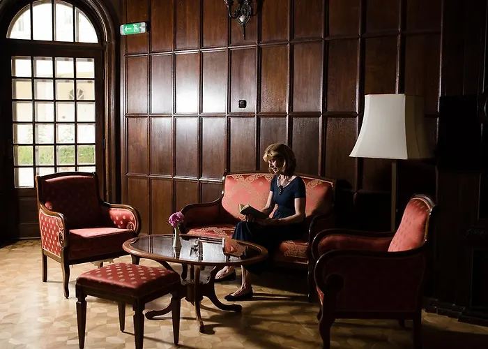 מלון Szidonia Castle