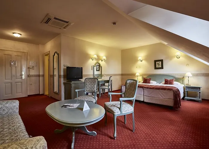 Szidonia Castle Röjtökmuzsaj